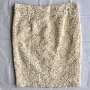 NWT Cynthia Rowley Lace Pencil Skirt Size 4